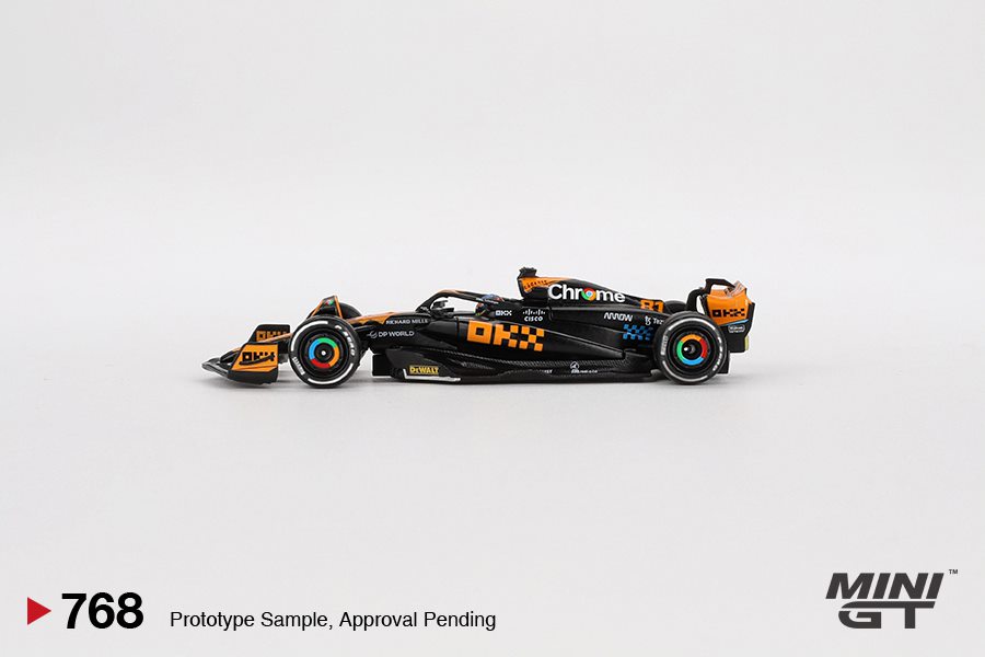 McLaren MCL60 Piastri Japan GP 3rd 2023 1:64