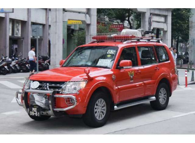 Mitsubishi Pajero´11 Fire Department Macau