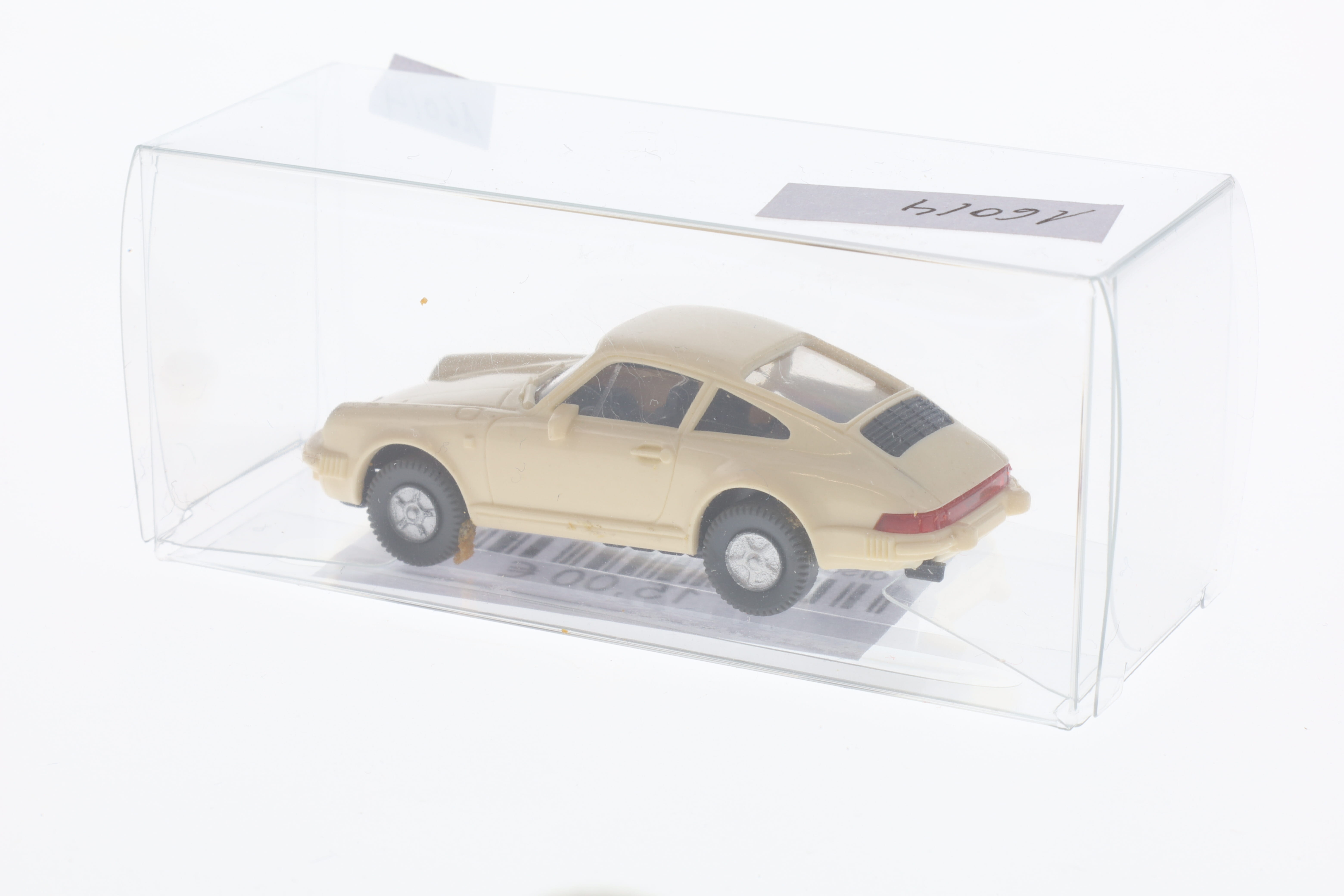 Porsche 911 Coupe´elfenbein 