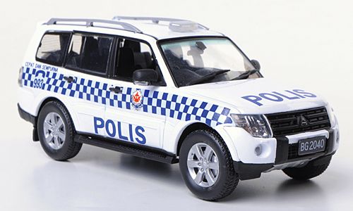 Mitsubishi Paj.BruneiPolice43 