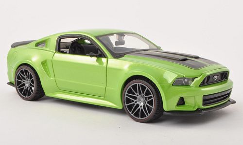 Ford Mustang Streetracer ´14 1:24 grün