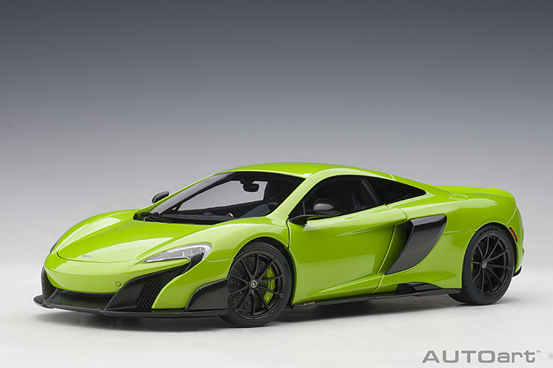 McLaren 675 LT´16 grün 18