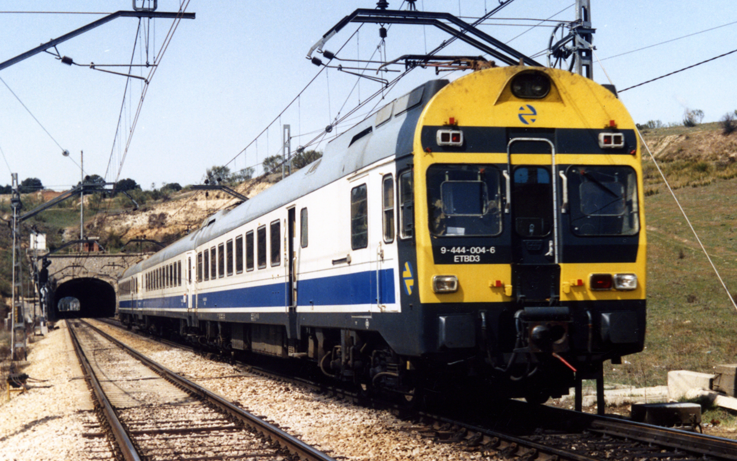 RENFE, elektrischer Triebzug 444-011 Ep.V