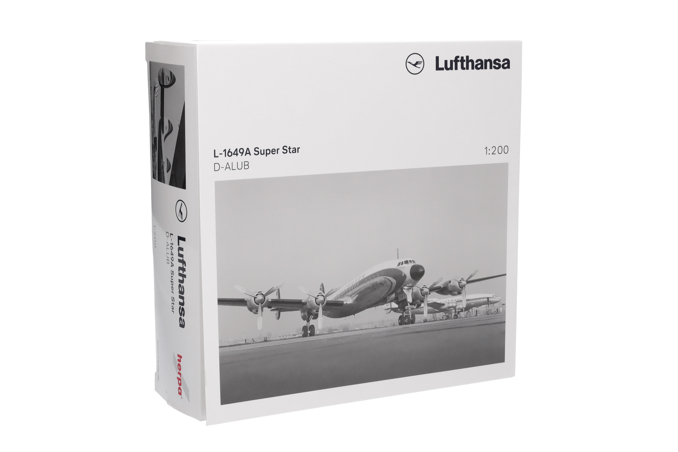 Lockheed L-1649A Lufthansa 1:200