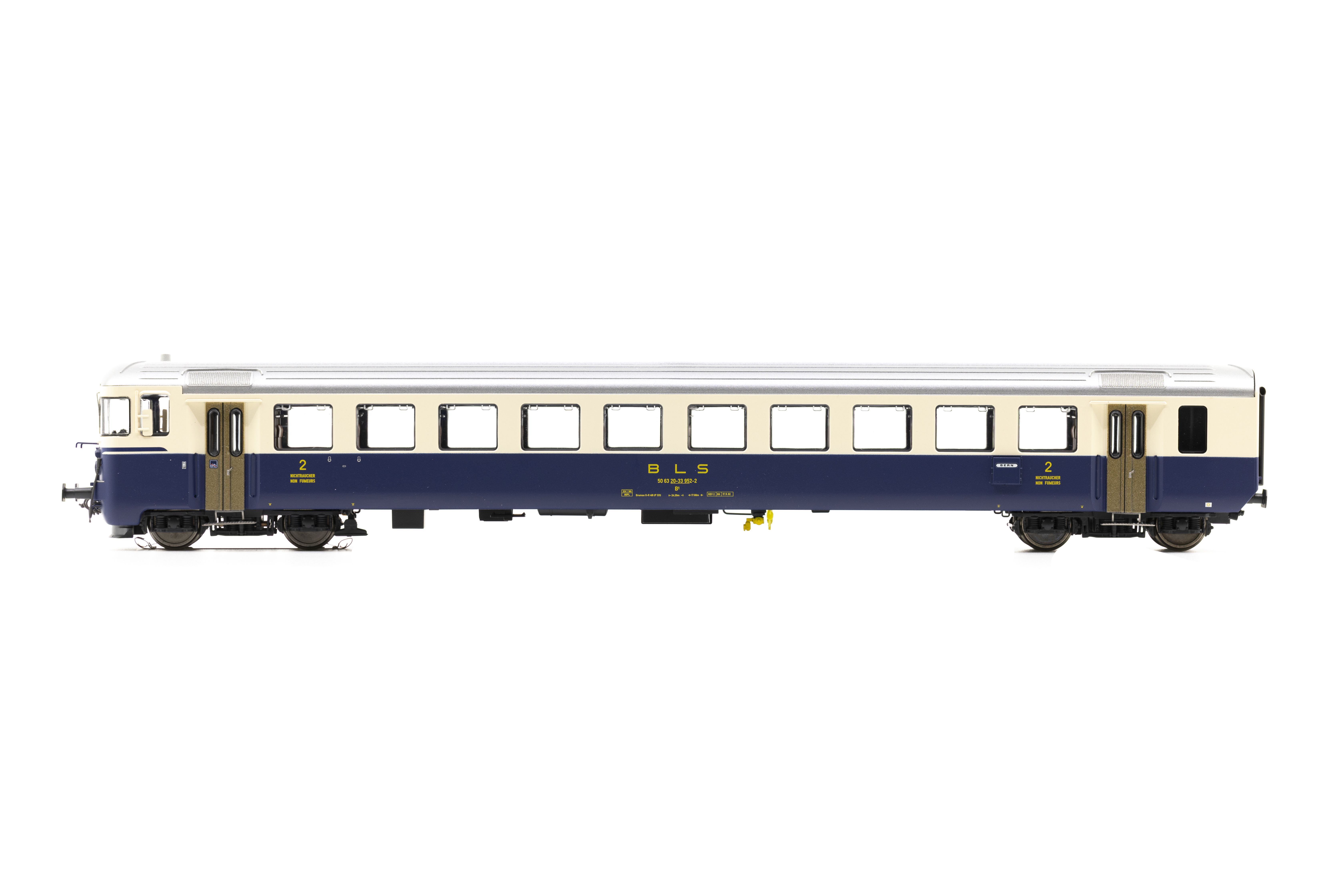 BLS Steuerwagen Bt 952 Ep.IV DC/AC blau / beige, mit Beschriftung "BLS" (Mittels