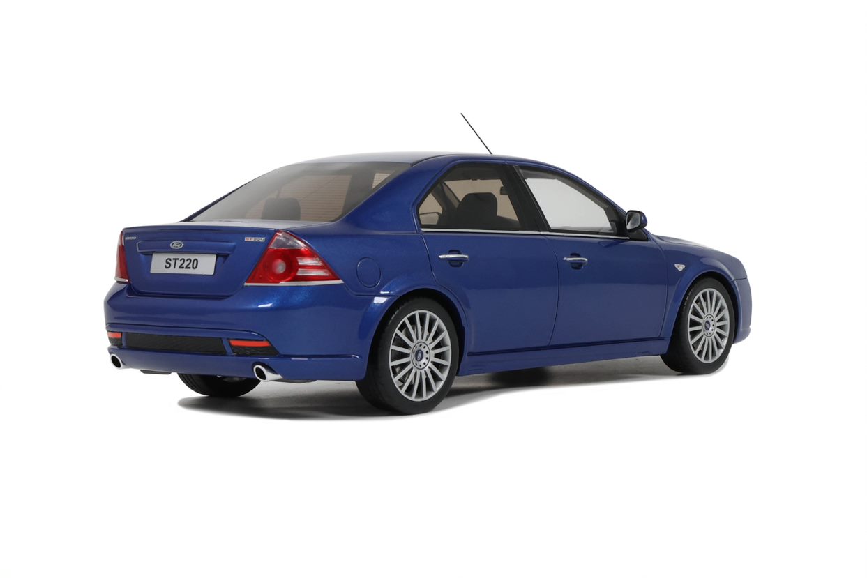 Ford Mondeo ST220 2005 blau 1:18