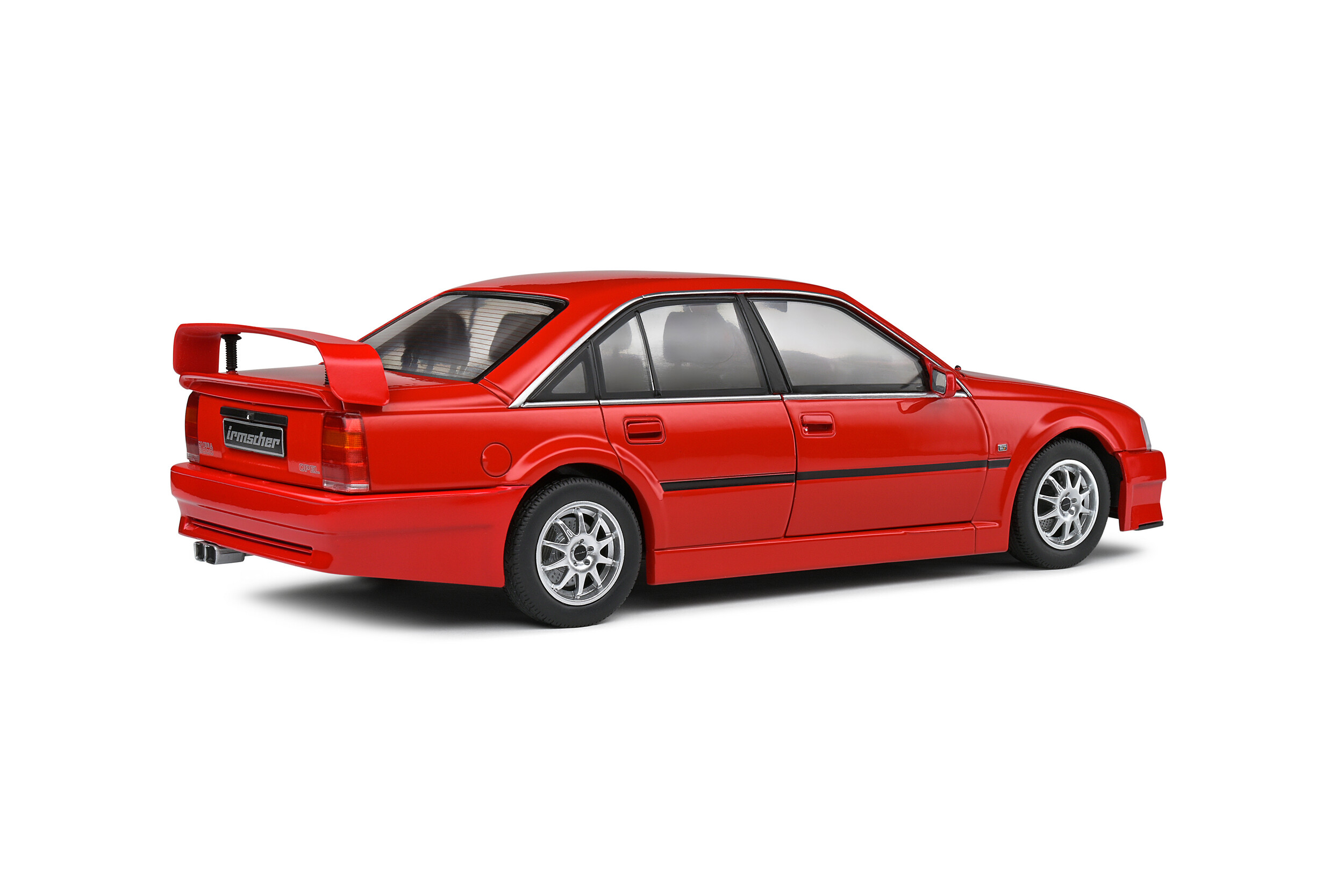 1:18 Opel Omega 3000 24V 1990 