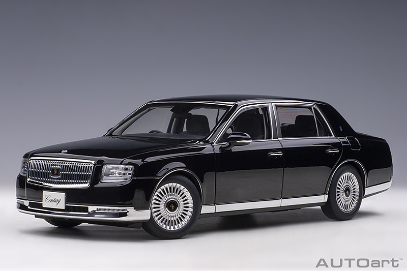 Toyota Century´18 schwarz 18