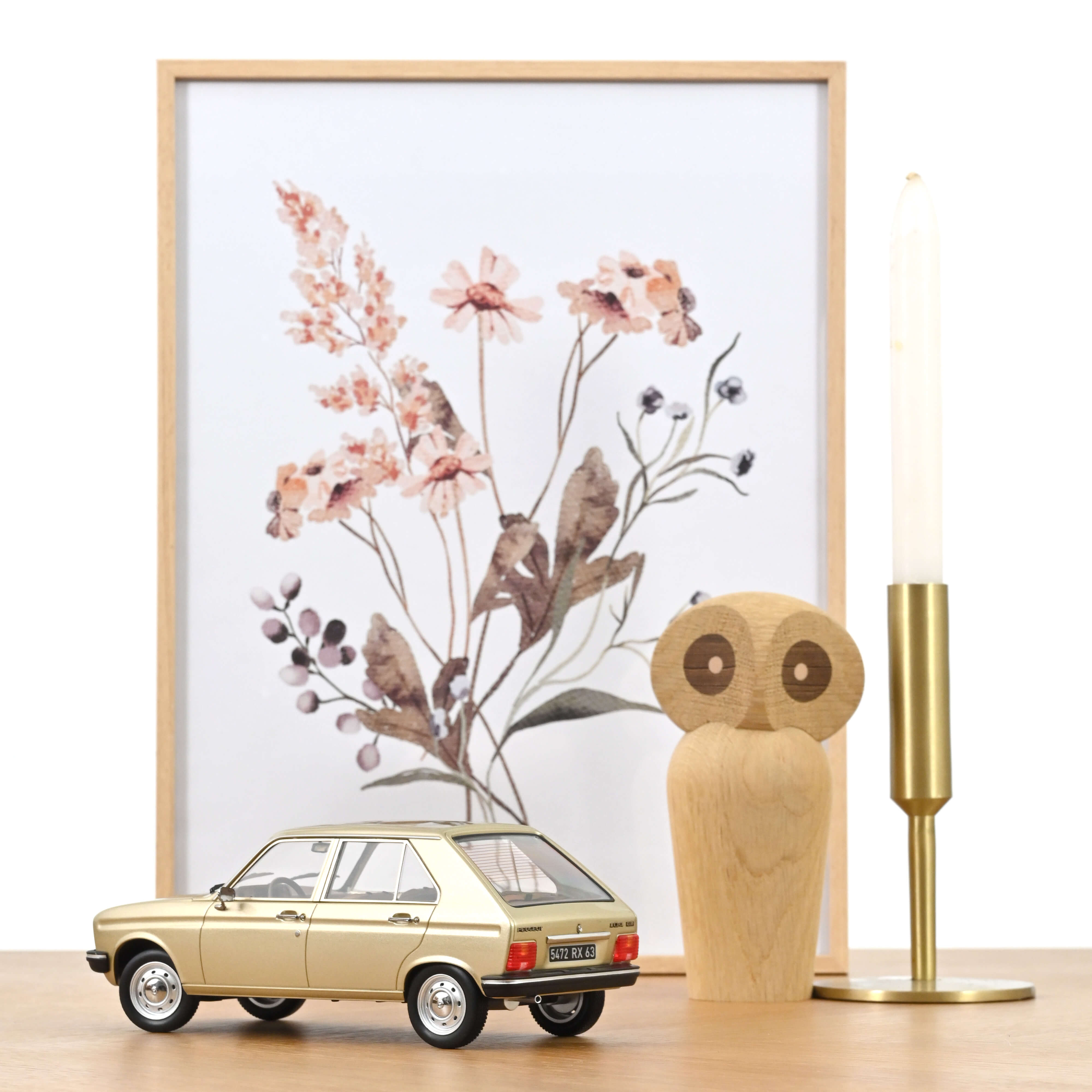 Peugeot 104 GR´81 Beige 1:18 