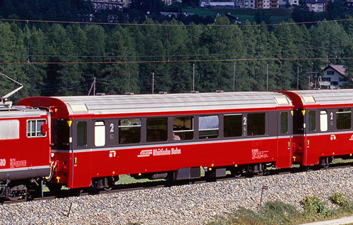 RhB BD2475 BerninaExpress Einheitswagen EW IV in verkürzte Ausführung für die Bernina-Bahn