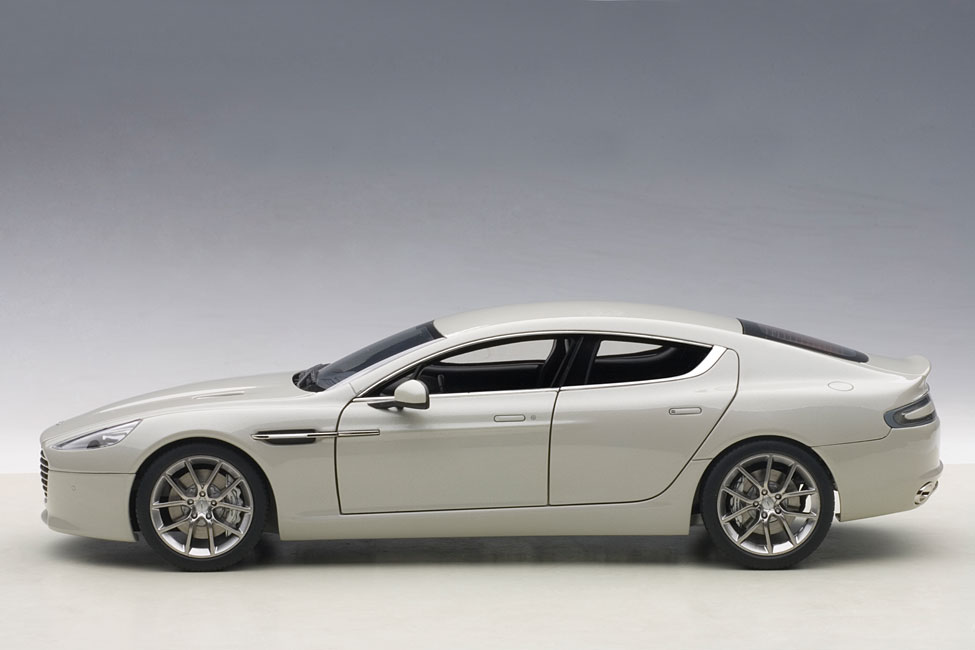 Aston Martin Rapide S´15sil18