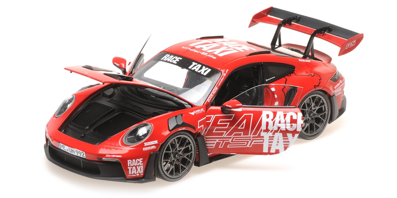 Porsche 911 (992) GT3RS Race Taxi 2024 1:18