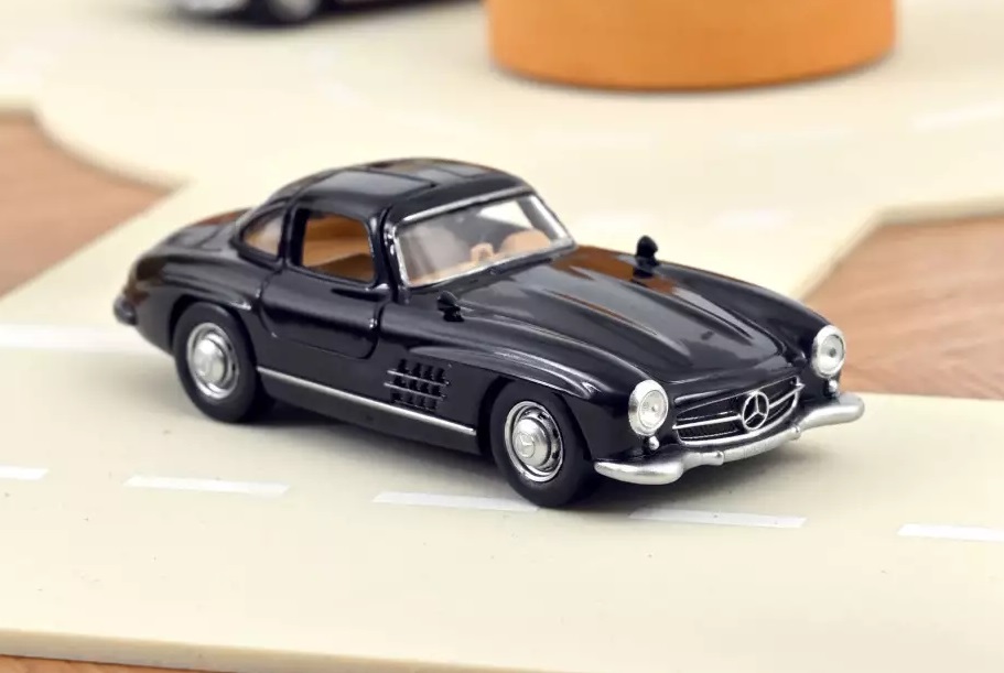 Mercedes 300 SL´54 schwarz 1:43