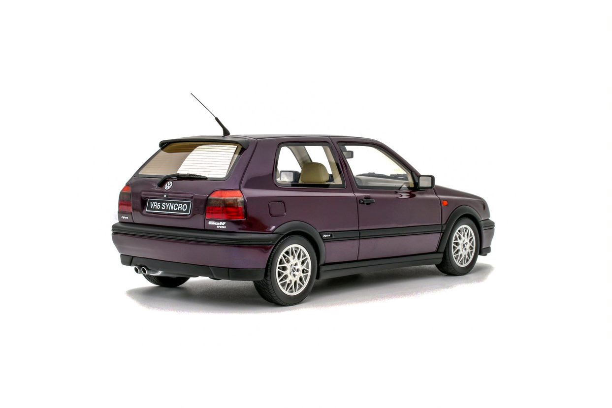 VW Golf III VR6 Synchro lila 1:18
