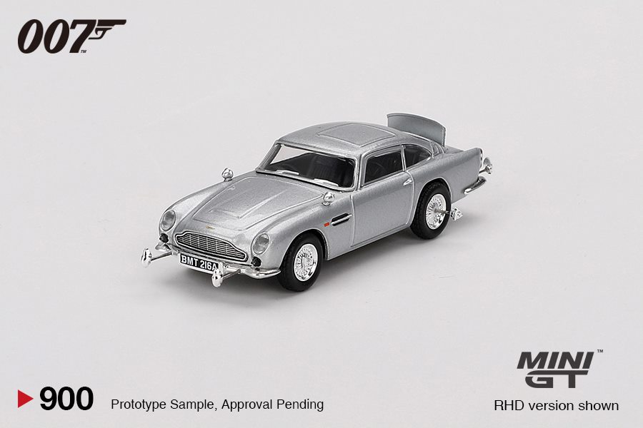 007 Aston Martin DB5 Englisch Goldfinger 1:64