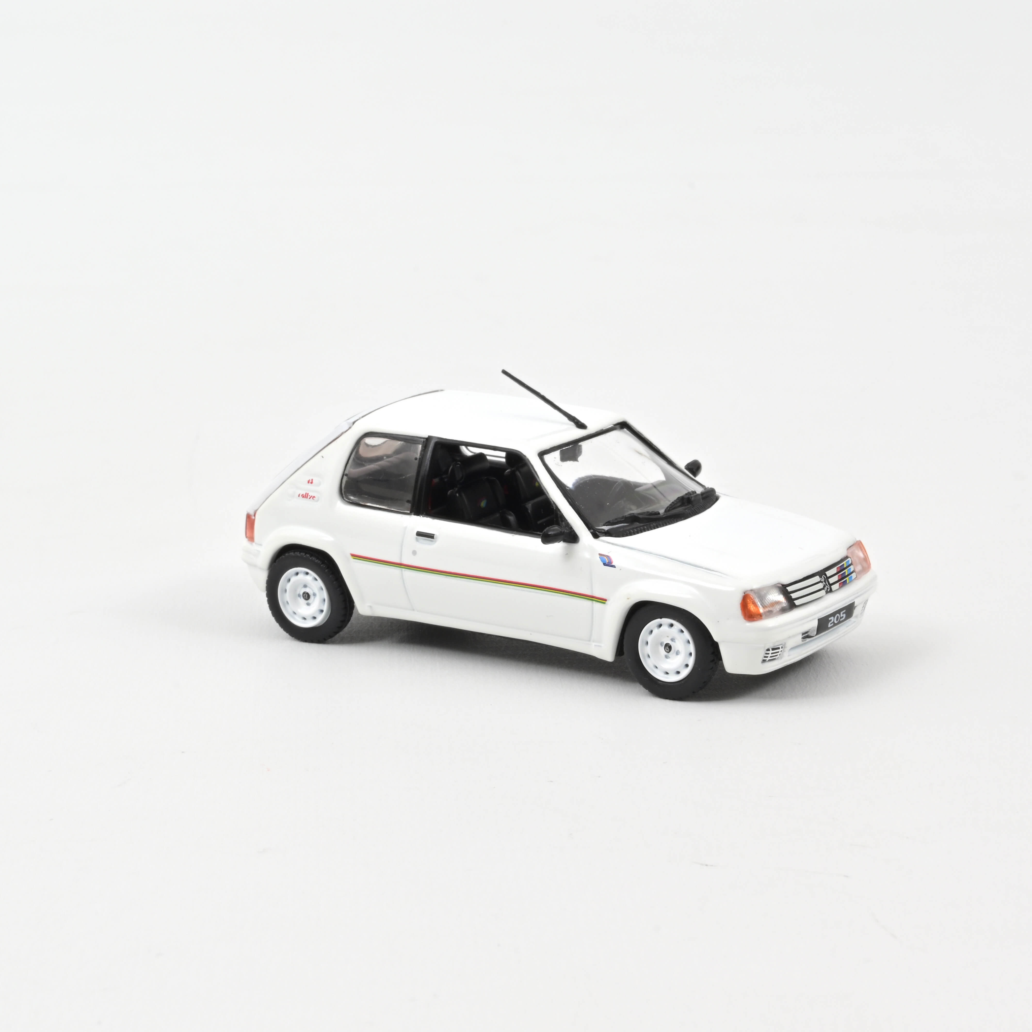 Peugeot 205 Rallye ´88 weiß43