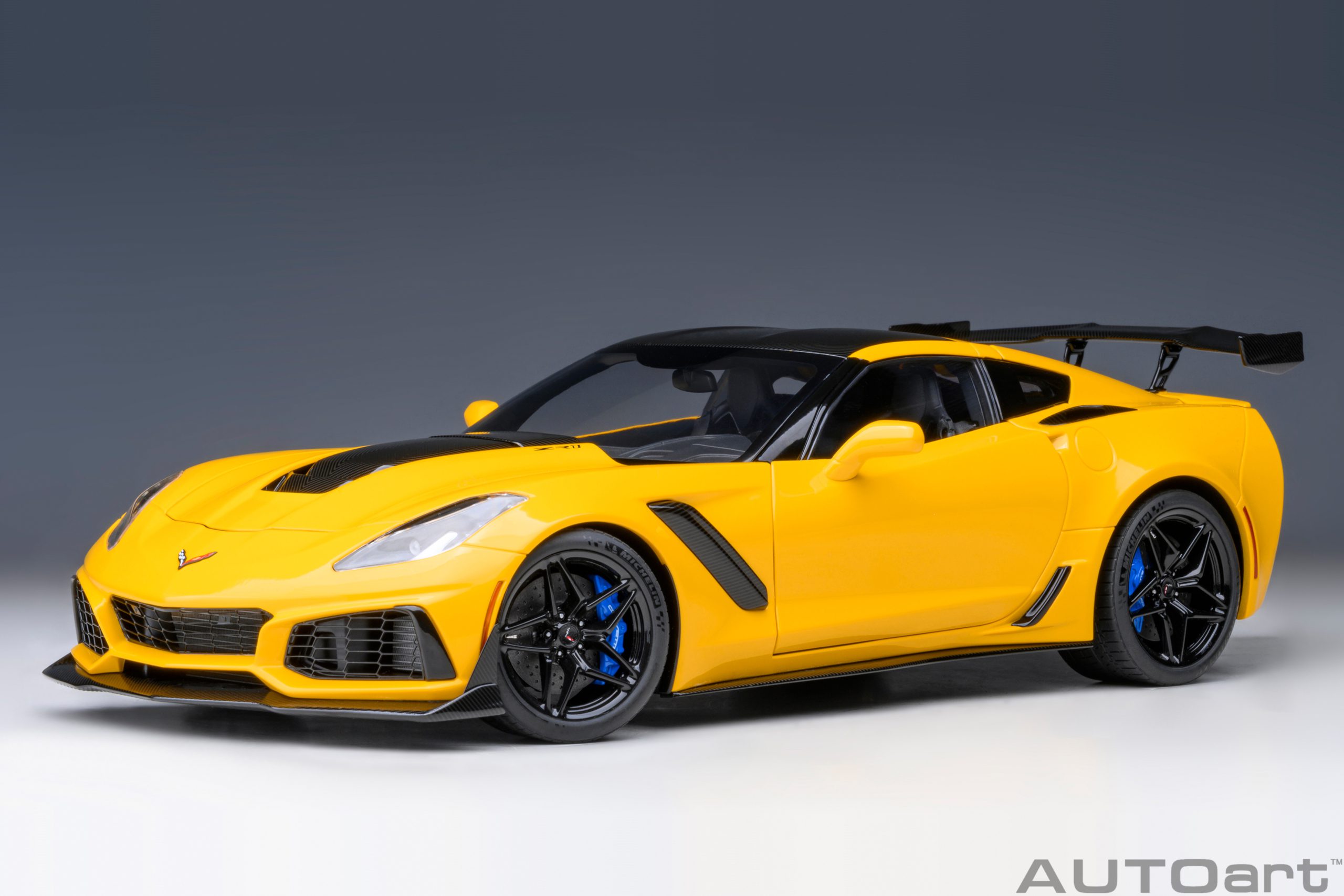 Chevrolet Corvette ZR1´19 gelb 1:18