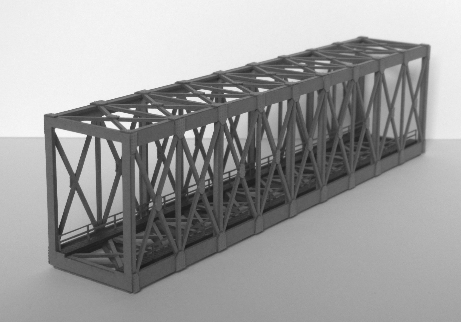 Fachwerk-Kastenbrücke 1-gleisig graphitgrau